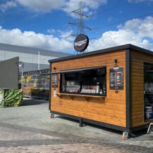 Pros and Cons of Hiring a Wooden Food Kiosk