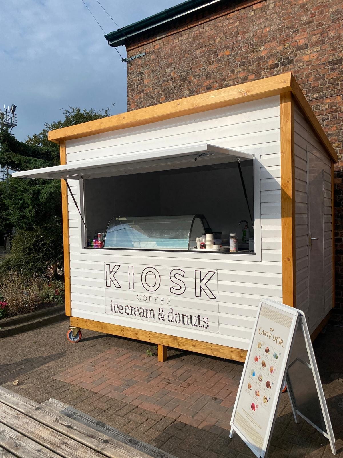 Branded modular food pod designed for events, schools, and street food trading.