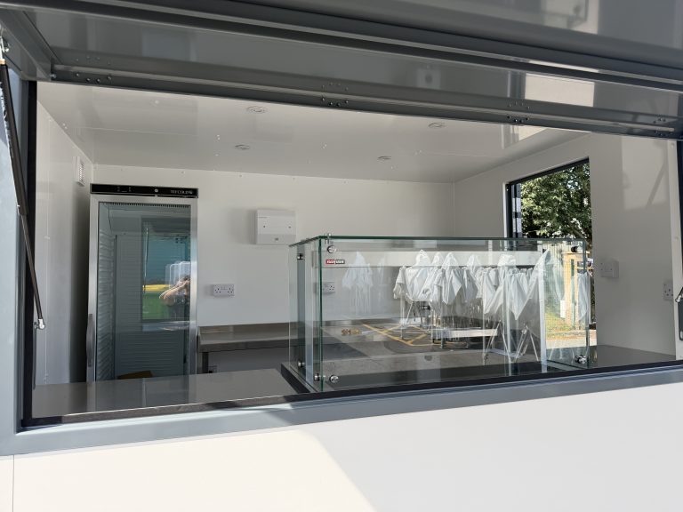 Premium food kiosk
