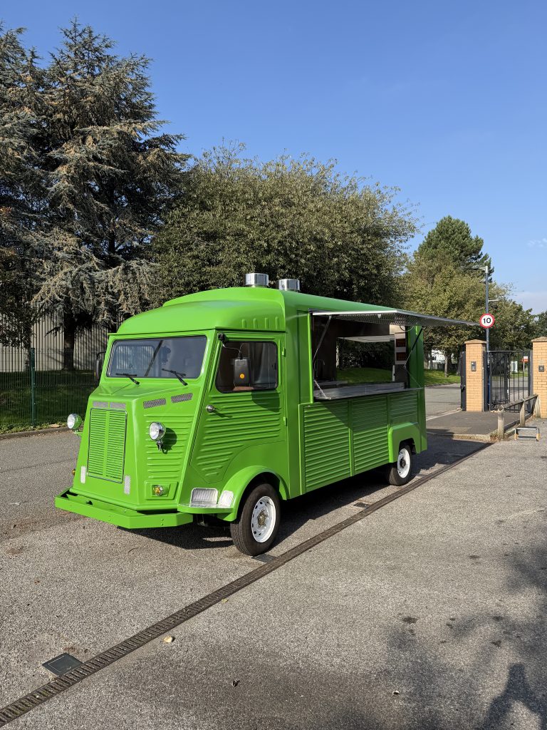 Green food truck